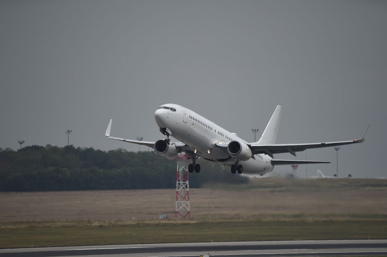 Boeing 737-800 Ten sam model samolotu doznał awarii 