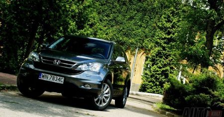 Honda CR-V 2,0 i-VTEC Elegance - czekając na następcę [test autokult.pl]