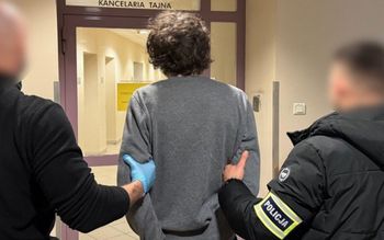 Zostawił martwą Samantę na krześle obrotowym w windzie. Tak to tłumaczy