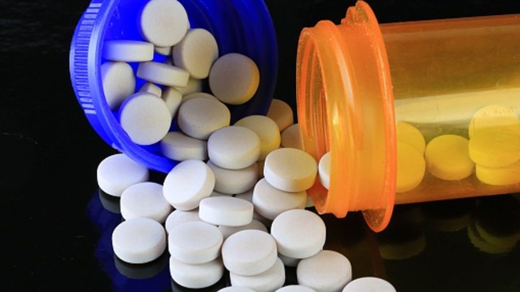 Dlaczego po aspirynie nie wolno wychodzić na słońce? Prof. Szuster-Ciesielska wyjaśnia (WIDEO)