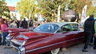 Skawina: Moto Show na Rynku. Były warsztaty i czarujące samochody