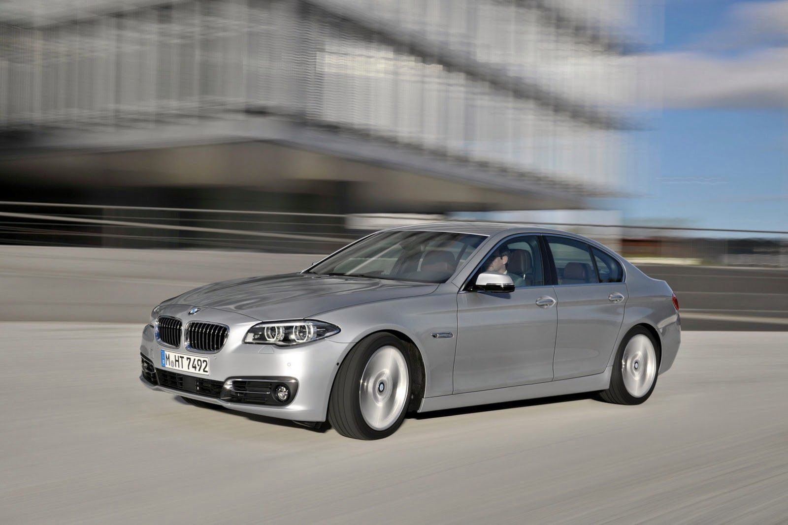 2014 BMW Serii 5 Sedan, Touring, Gran Turismo [galeria] 4