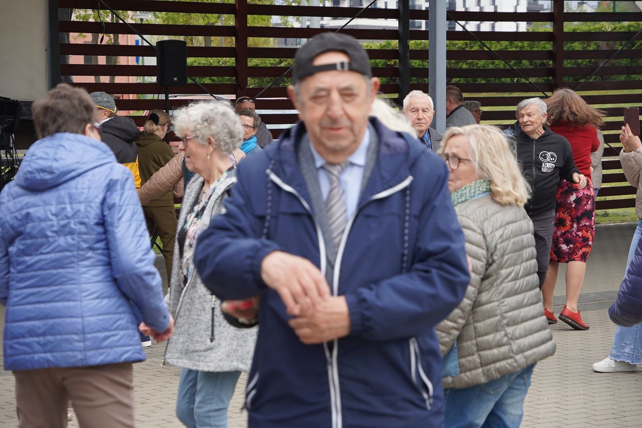 Taneczne środy dla Seniorów i seniorek, Piła, seniorzy