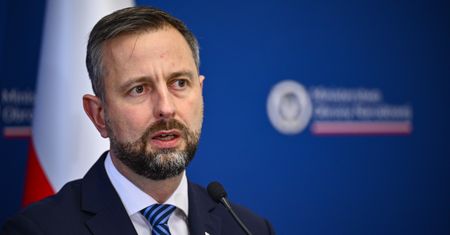 Szef MON zleca pilny przegląd armii. "Najważniejsze potrzeby"