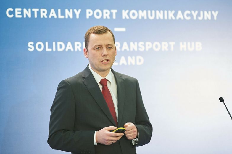 Mikołaj Wild w latach 2017-2019 był pełnomocnikiem rządu ds. CPK, później do stycznia 2024 r. był prezesem spółki CPK