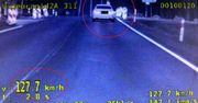 Trzcianki: Pędził BMW 127 km/h w terenie zabudowanym. Stracił prawo jazdy i dostał wysoki mandat