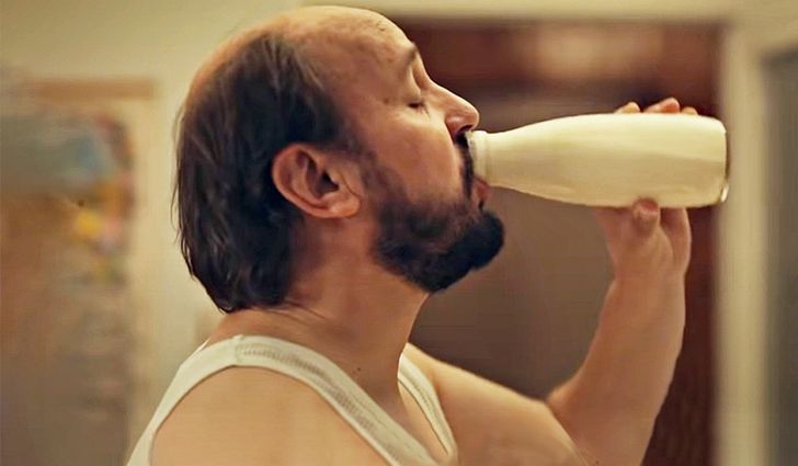 PRL powrócił. Peerelowska rzeczywistość jak z filmów Stanisława Barei