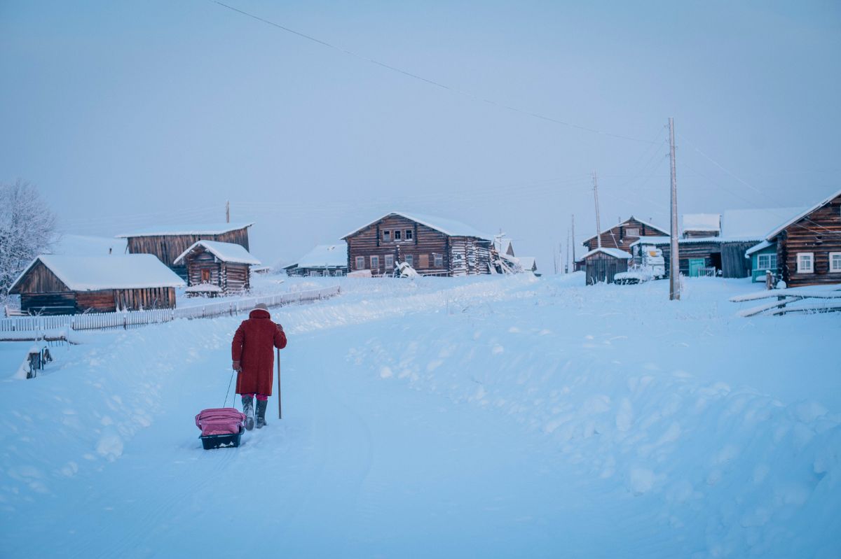 Najzimniejsze miasto na świecie. Uczniowie mają wolne, kiedy temperatura spada poniżej 52 st. C