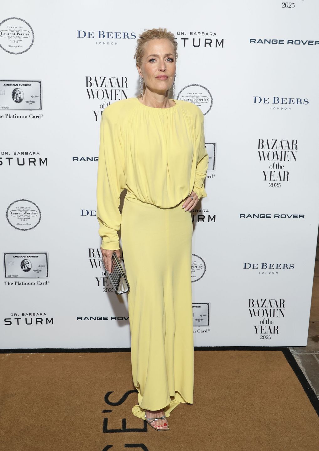 Gilllian Anderson na Harper's Bazaar Women of the Year 2025