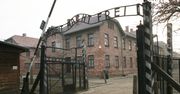 Warszawa. Upamiętnienie ofiar pierwszego transportu do KL Auschwitz na Pawiaku
