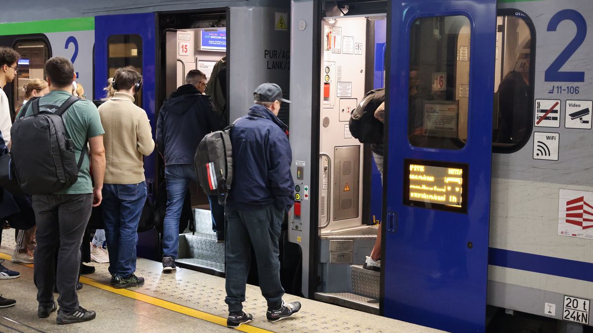 Dworzec Centralny
Albert Zawada
Dworzec Centralny, opóżnienia, PKP Intercity, pociąg, pociągi, protest