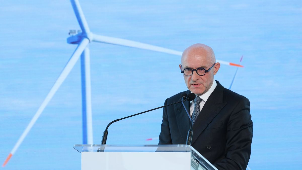 Warszawa, 07.10.2026. Prezes zarządu Orlenu Ireneusz Fąfara podczas briefingu prasowego w stołecznym Varso Tower, 7 bm. Spotkanie dot. postępów w realizacji strategicznej inwestycji energetycznej na Bałtyku. (aldg) PAP/Paweł Supernak