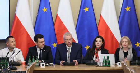 "Komisja Giertycha" składa zawiadomienie ws. KPO. Winny ma być Mateusz Morawiecki