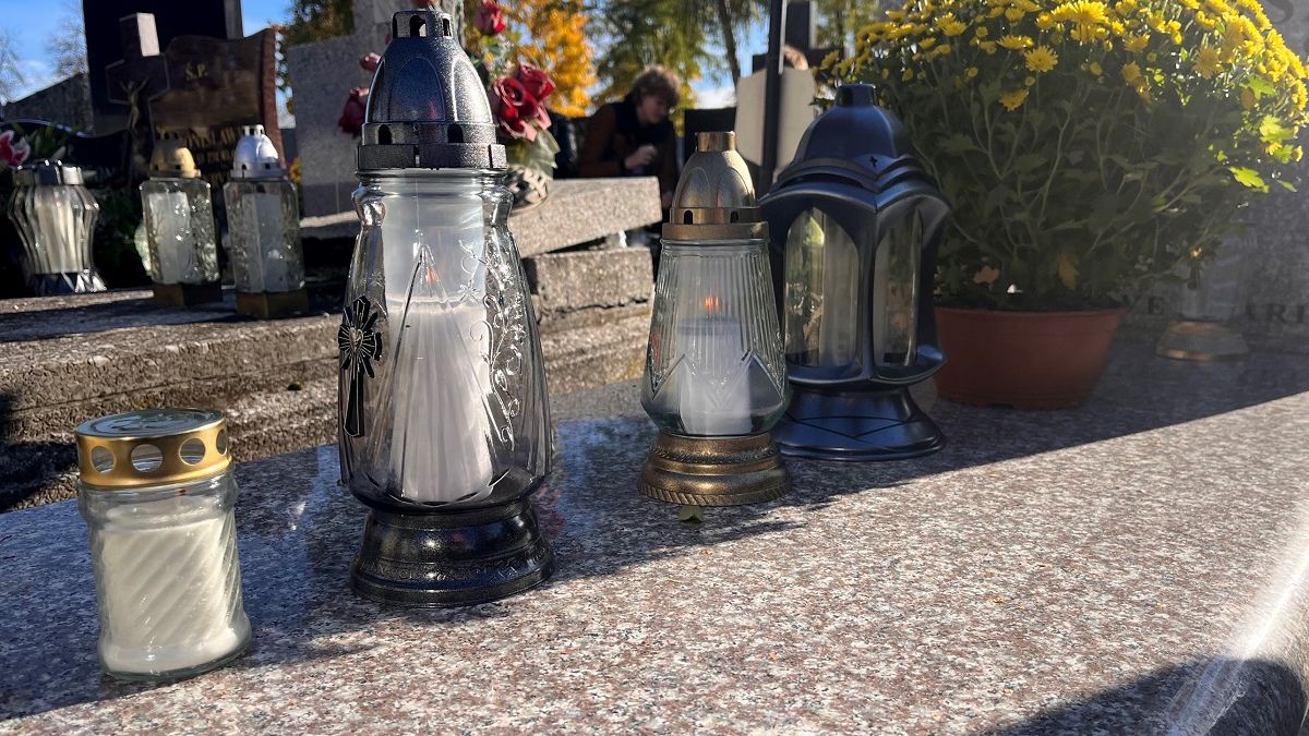 Znicze mogą służyć ci przez kilka lat.