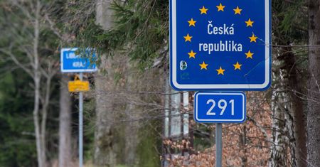 Nowa ofensywa PiS. Chce odzyskać 368 ha ziemi od Czech