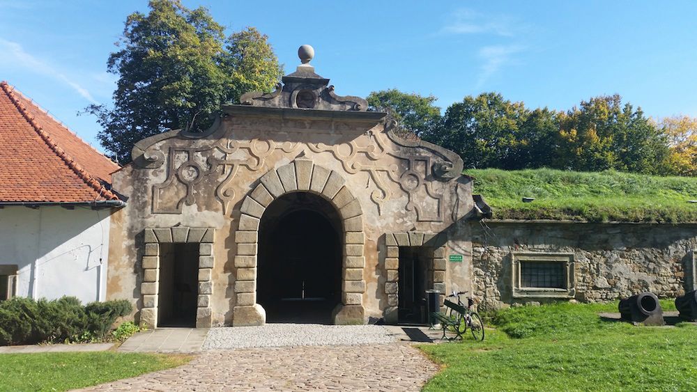 Jak z pomocą smartfonu zdobywać warownie? 20