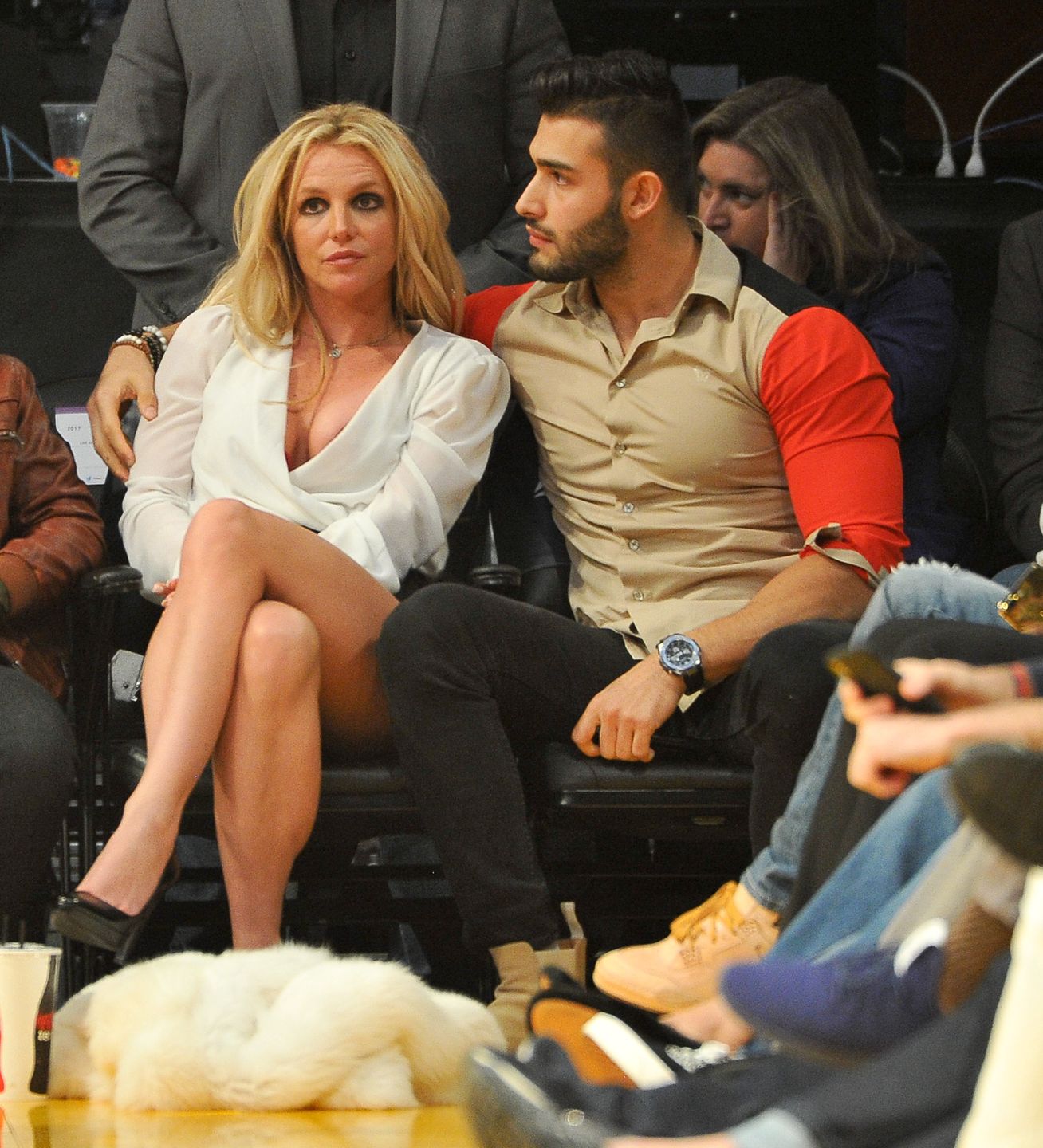 Britney Spears odpowiada na oskarżenia, że jest UZALEŻNIONA