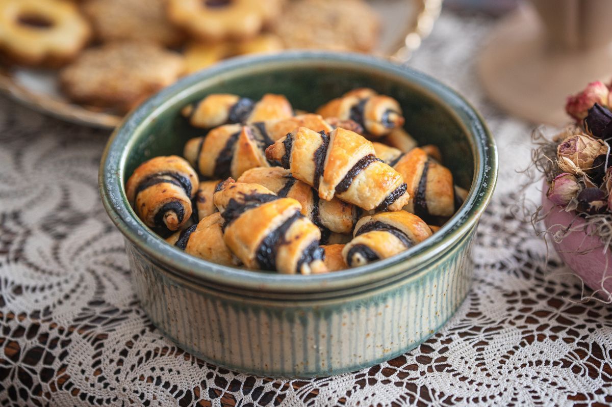 Buttery crescent rolls with poppy seeds are easy to prepare for the holidays.