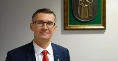 Wójt gm. Suwałki poszukiwany. Jest list gończy