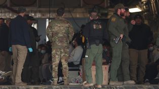 Trzy loty w 10 dni. USA deportowały ponad 100 migrantów do Afryki