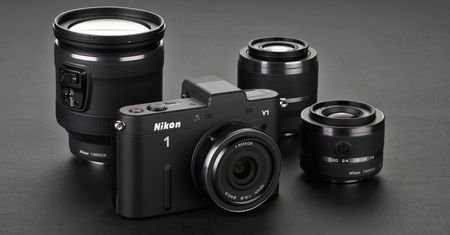 Nikon 1 J1 i V1 - nowe bezlusterkowce z matrycą CX CMOS 10 Mpix