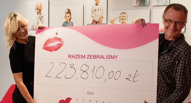 Moliera 2 w ramach akcji #DzienSzpilek przekazał 224 tys. zł na walkę z nowotworami