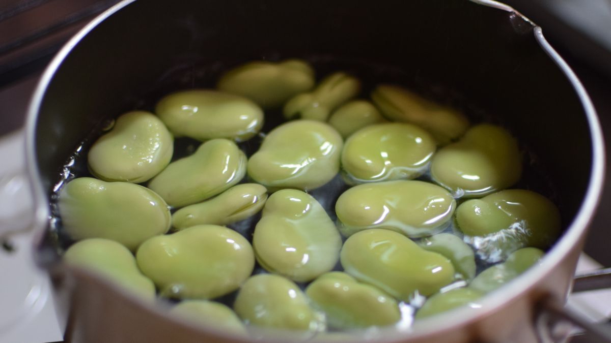 Jak gotować bób, żeby nie wzdymał? 