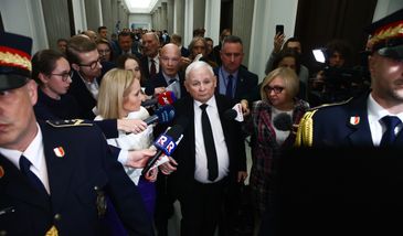 TK uchroni Kaczyńskiego przed komisją? "To doprowadzimy prezesa"