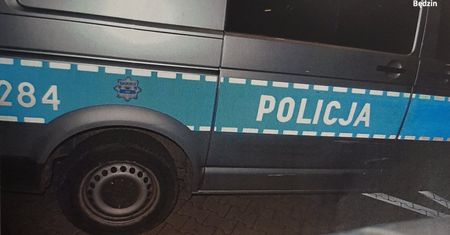 Będzin. Uciekał przed policją, uderzył w radiowóz