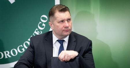 "Lex Czarnek" mógłby być historią. Opozycja się nie stawiła
