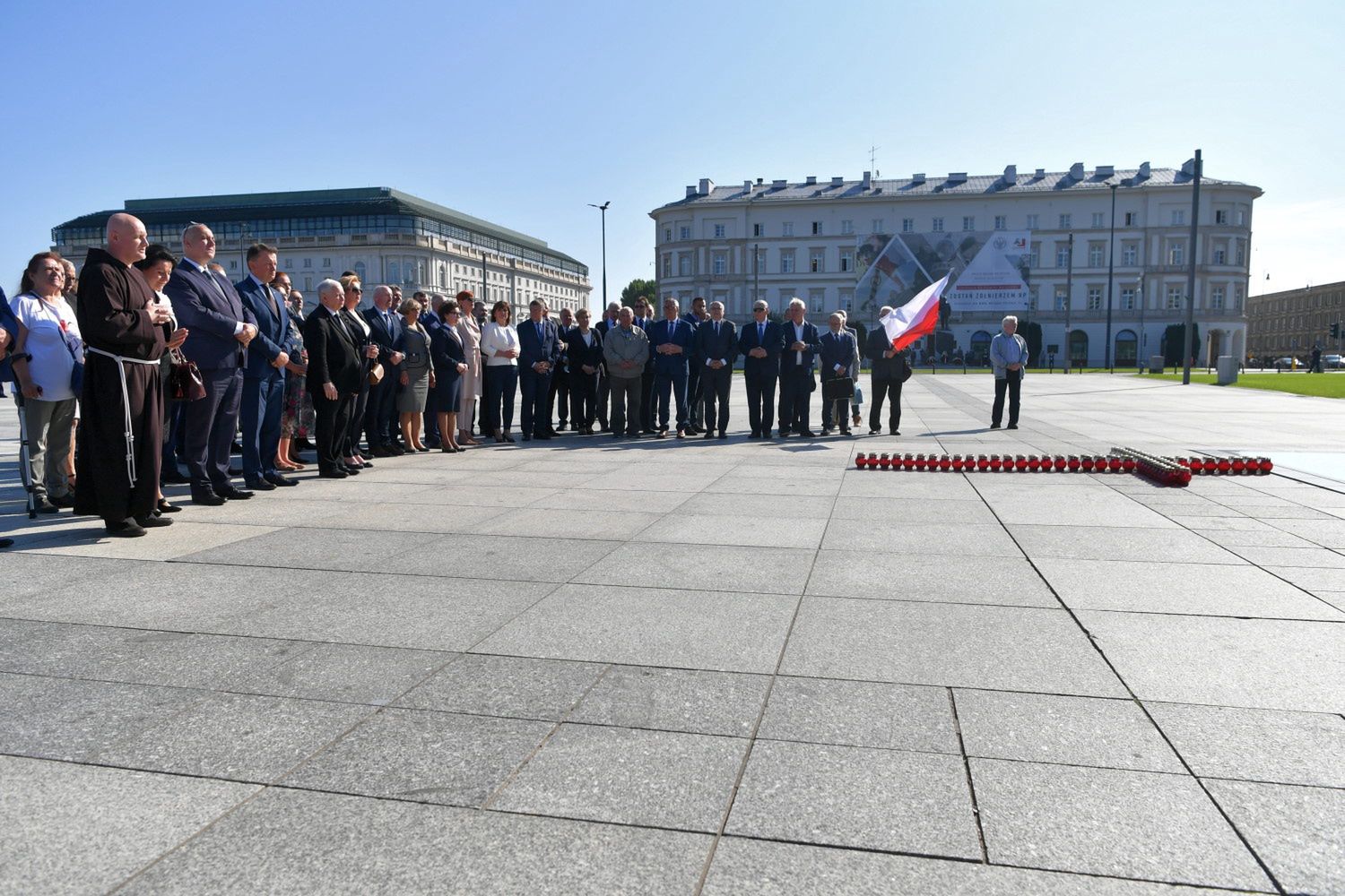 Warszawa. Obchody rocznicy katastrofy