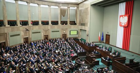 Nadzwyczajna komisja ds. aborcji. W składzie przeważająca reprezentacja kobiet