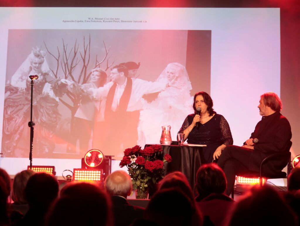 Benefis Agnieszki Kurowskiej. Agnieszka Kurowska i Maciej Weryński © Wawerskie Centrum Kultury