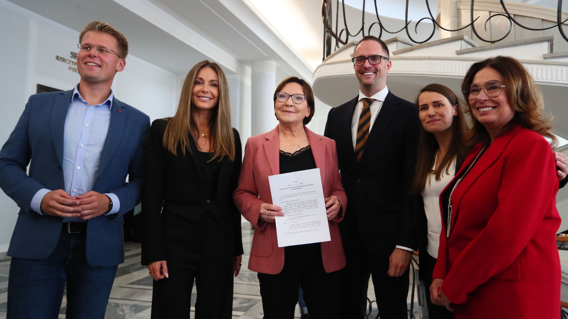 Małgorzata Rozenek mówi "tak" in vitro w otoczeniu polityków opozycji