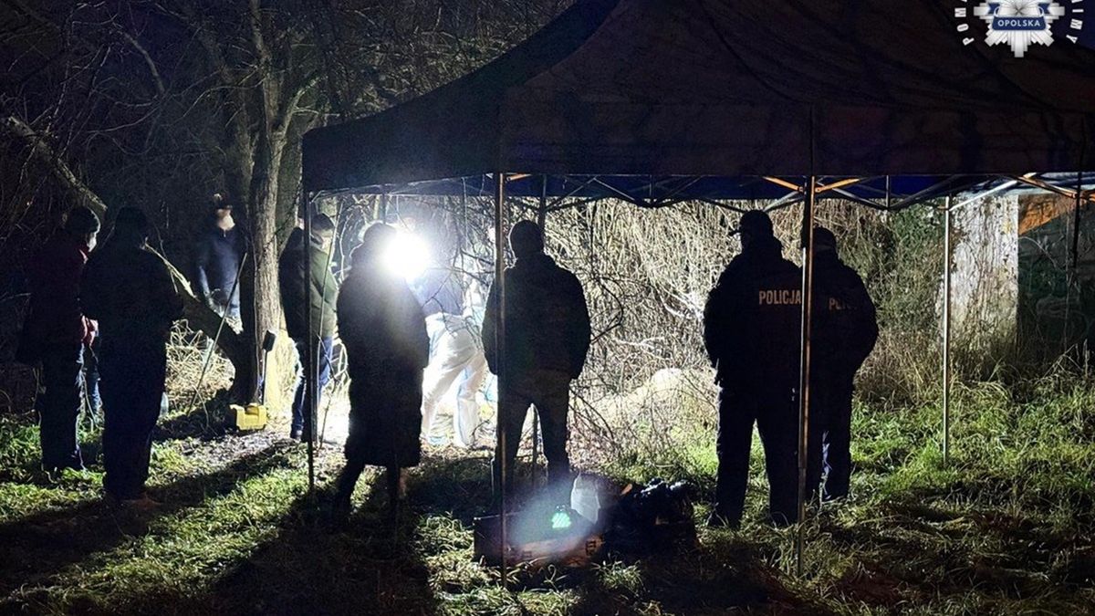 Policjanci odkryli zakopane zwłoki mężczyzny. Prokuratura szuka zabójcy 