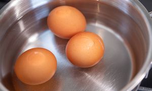 Błąd przy gotowaniu jajek. Stracą wszystko, co najlepsze