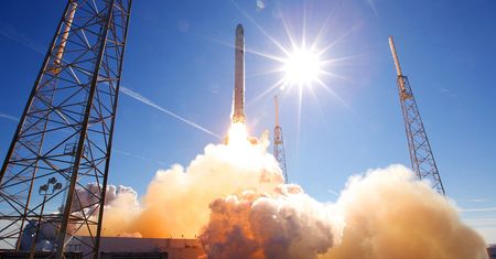 Elon Musk zapowiada misję na Marsa, mimo kolejnych eksplozji rakiet SpaceX