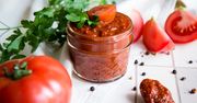 W lecie często robię ten sos pomidorowy. Bliscy nie wierzą, że jest w nim czekolada