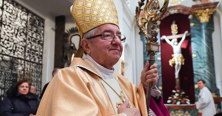 Tak wygląda pałac księdza. Luksusowe życie arcybiskupa Sławoja Leszka Głodzia