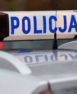 Nastolatek wpadł pod pociąg. Maszynista nie wiedział, chłopak żyje