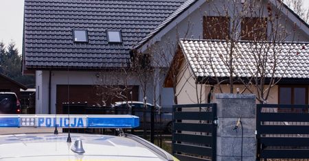 Miał zabić dzieci i teściową. Adam Sz. nadal nie usłyszał zarzutów