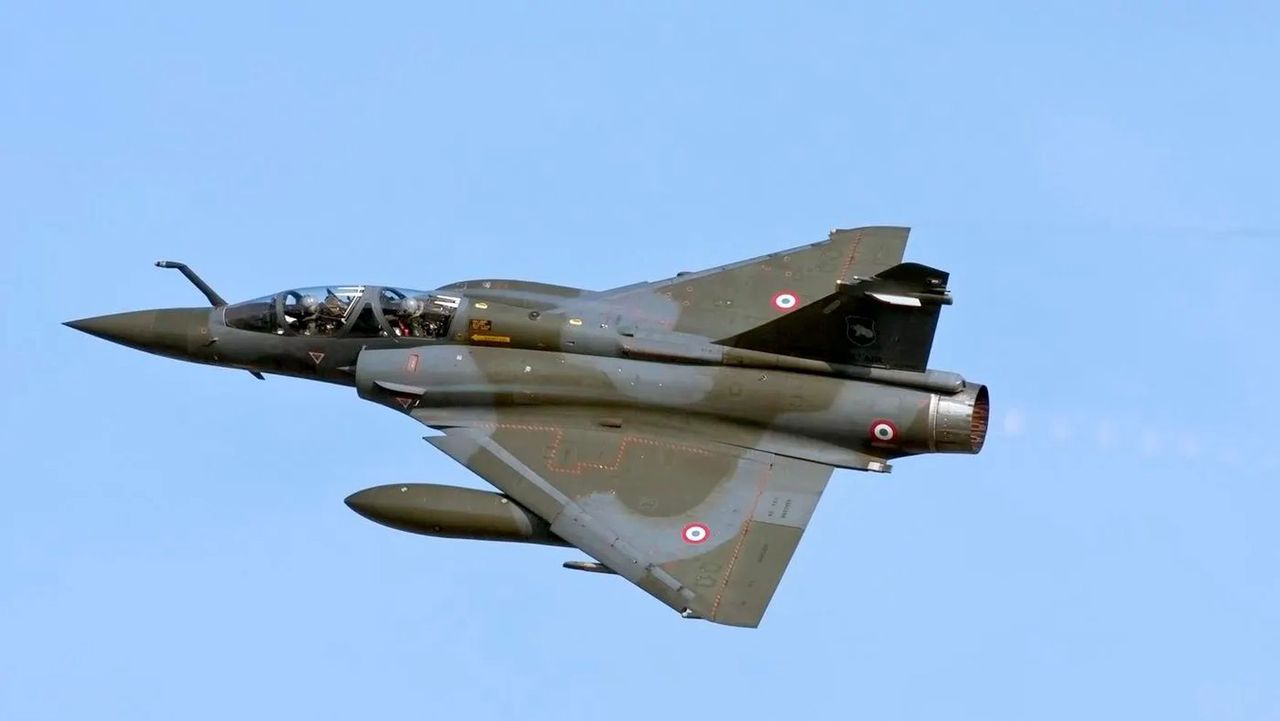 French Mirage 2000D