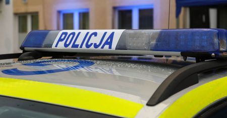 Ciało 13-latka przed budynkiem szkoły. Są wyniki wstępnej sekcji zwłok