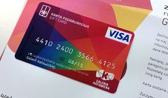 Galeria Katowicka na 1. urodziny rozdaje karty podarunkowe