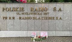 Chaos w ramówce Trójki - dziennikarze idą na urlopy, część rezygnuje z pracy. „Radio Kuby było słabe, z amatorami na antenie”