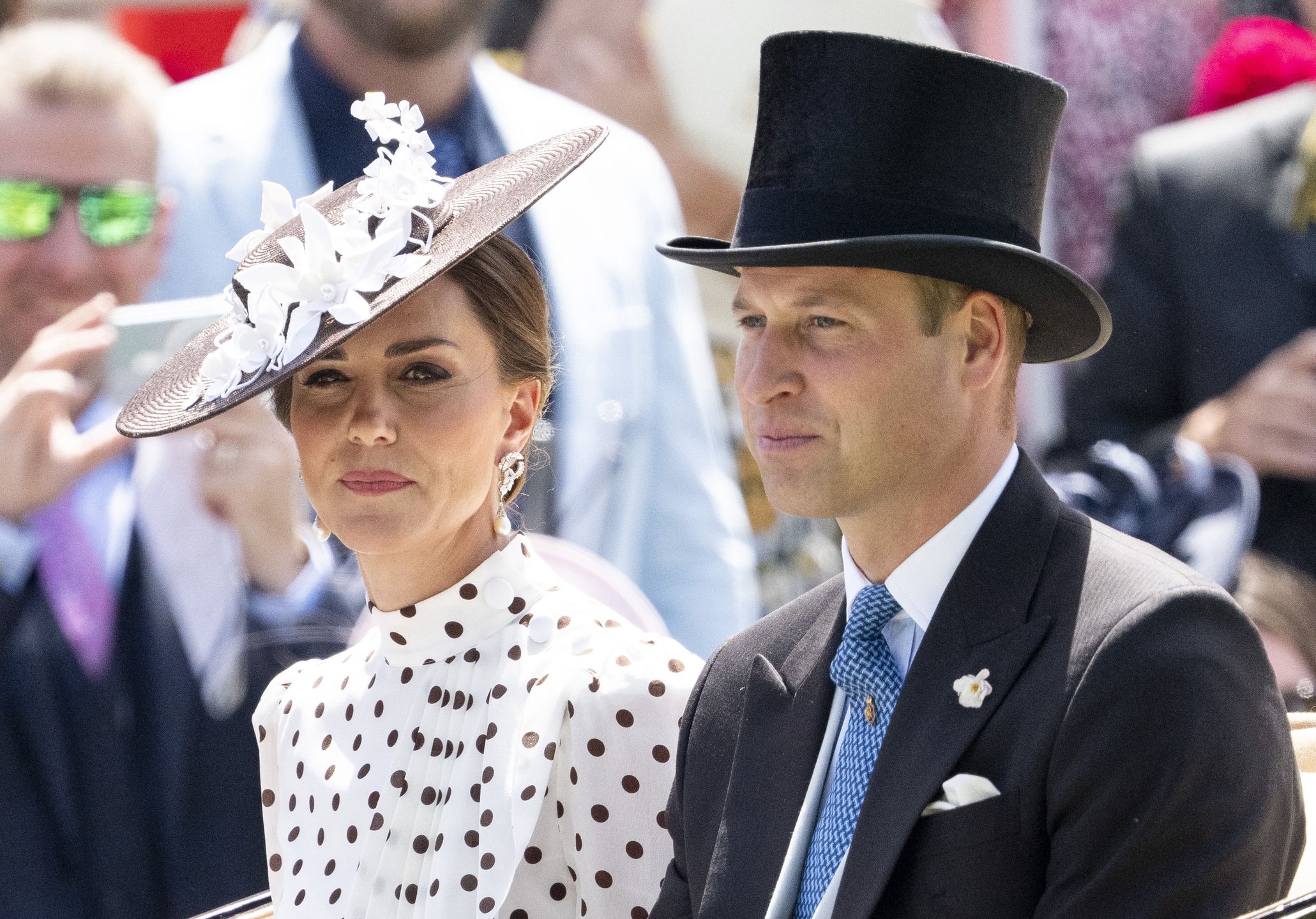 Meghan i Harry nie spotkają się z księciem Karolem. Książę William z kolei nie chce widzieć Sussexów