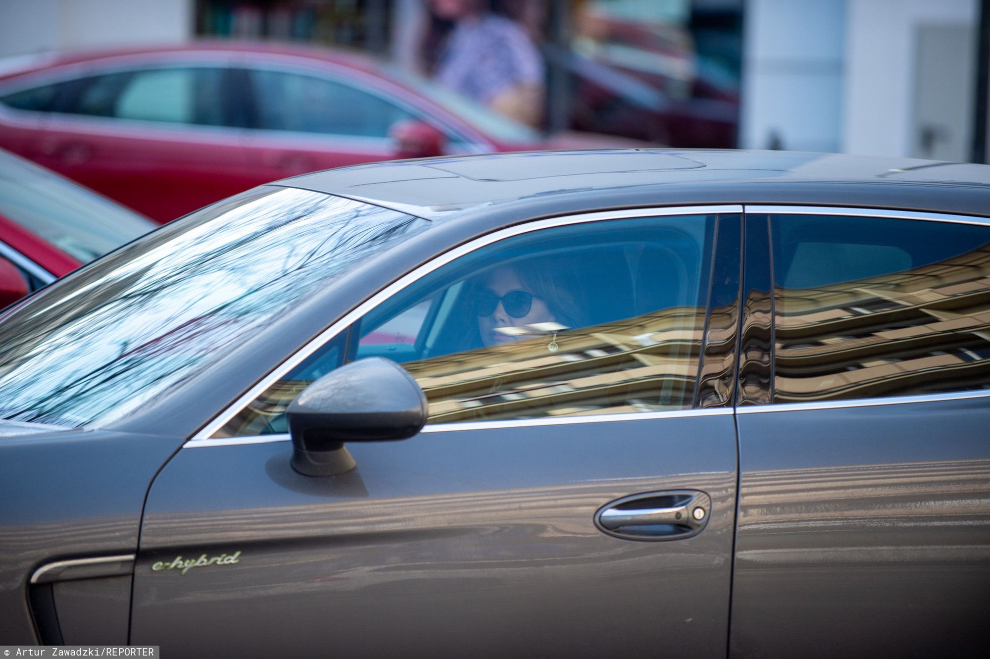 Kinga Rusin w Porsche Panamera S E-Hybrid