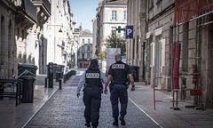 Zaatakował w Bordeaux emerytkę i dziecko. Trafił do szpitala psychiatrycznego