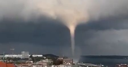 Tornado nad Bałtykiem. Przerażające nagrania z Niemiec