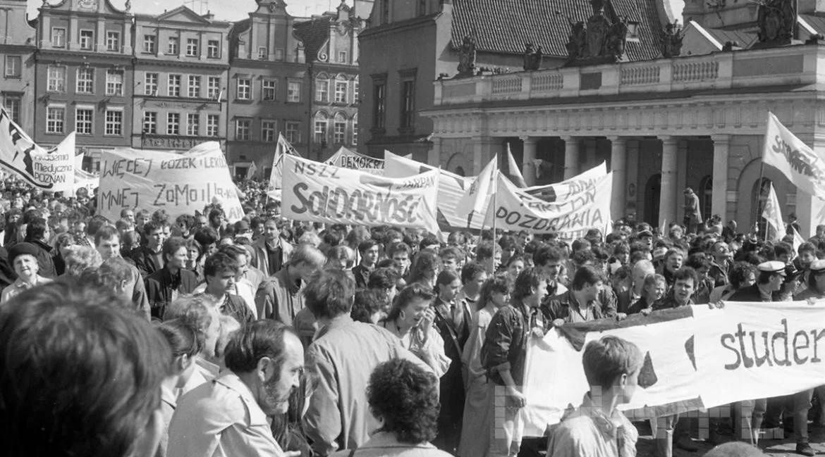 1 Maja w Polsce: tradycja, historia i współczesne znaczenie Święta Pracy